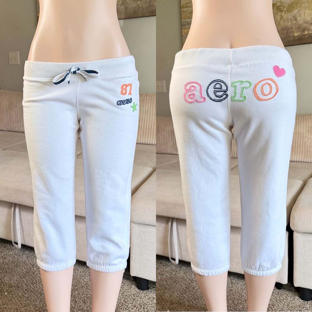 Y2K Aéropostale White Capri Sweatpants